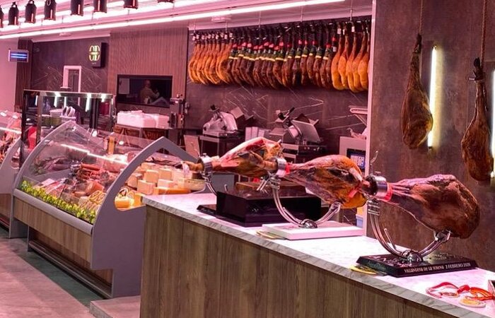 EL ALMACEN CONSUEGRA. ALVARO DIEZMA